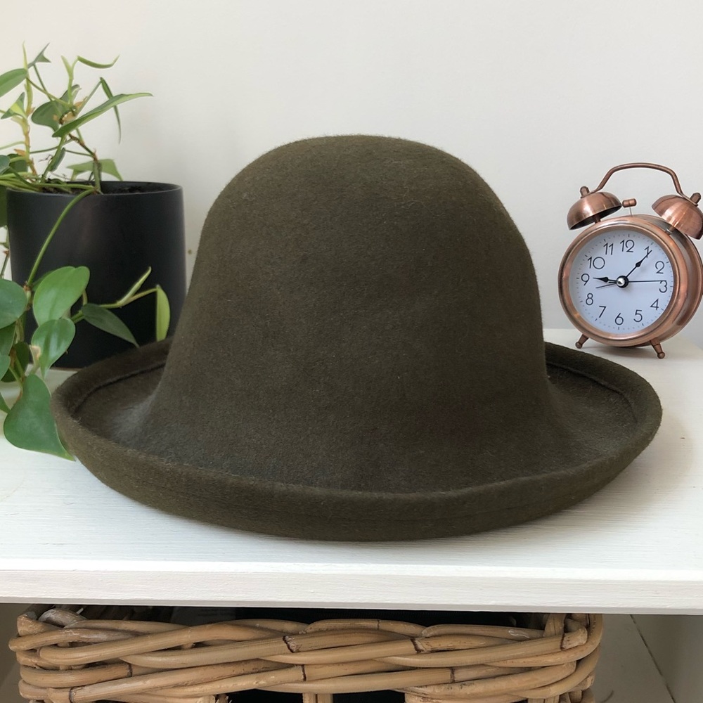 Annie Hall style hat